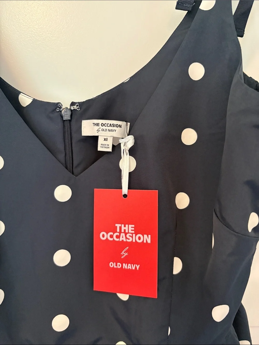 Old navy special occasion taffeta dress - Picture 10 of 10